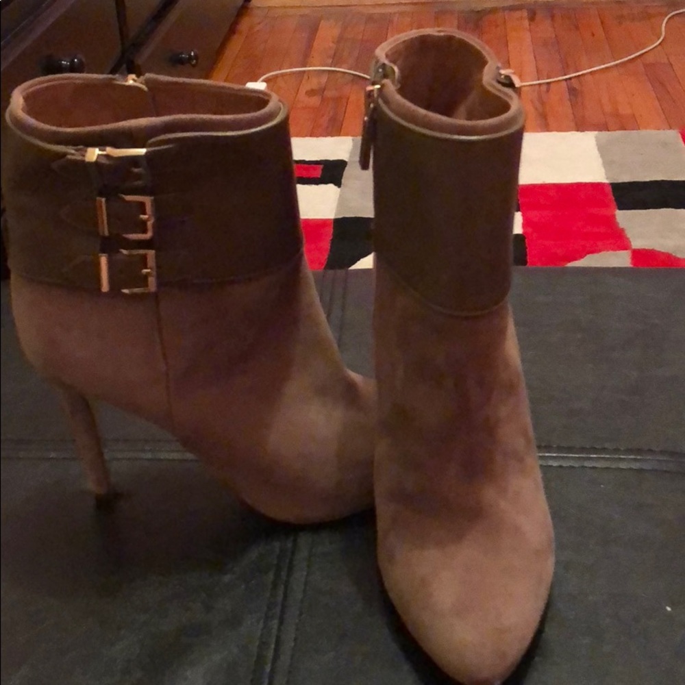 Vince Camuto tan booties